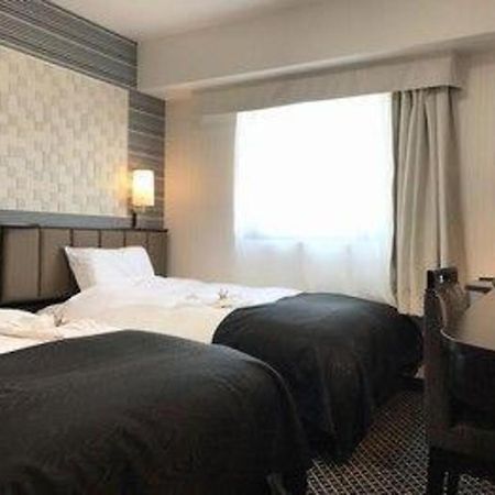 Apa Hotel Chiba Inzaimakinohara-Ekimae Narita Bagian luar foto