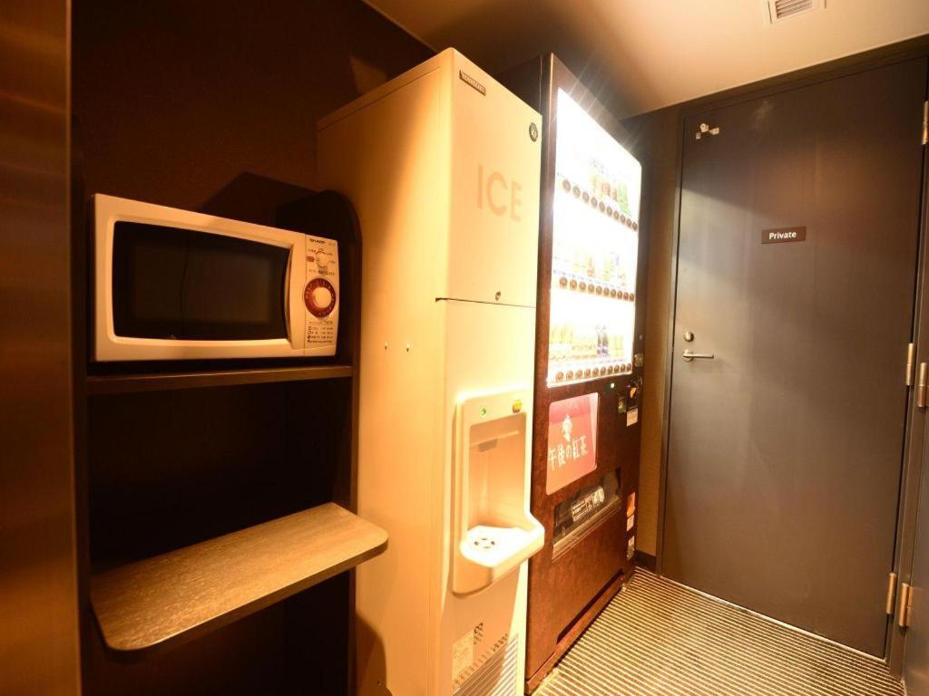 Apa Hotel Chiba Inzaimakinohara-Ekimae Narita Bagian luar foto