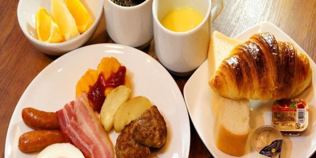 Apa Hotel Chiba Inzaimakinohara-Ekimae Narita Bagian luar foto
