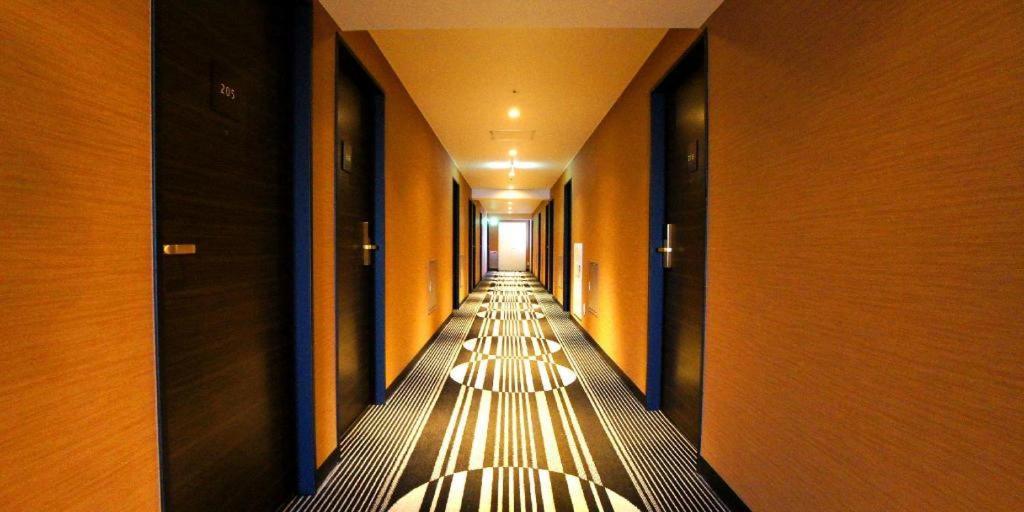 Apa Hotel Chiba Inzaimakinohara-Ekimae Narita Bagian luar foto